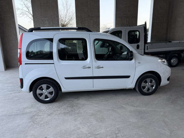 RENAULT KANGOO / 1.5 / DCI